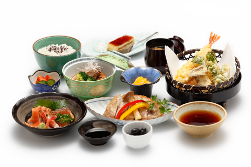 夕食膳